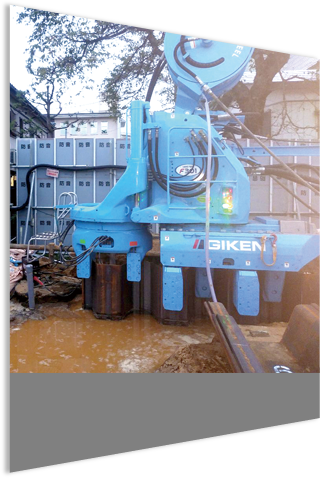 鋼矢板圧入引抜工法（ハット形鋼矢板）（ウォータージェット併用工法）