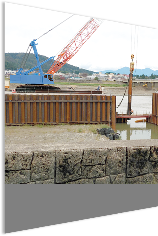 油圧・電動バイブロハンマ工法（ウォータージェット併用工法）